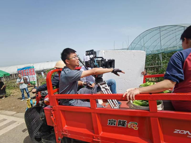 电商爆款背后的推手：古塔区产品视频拍摄公司精准捕捉卖点痛点